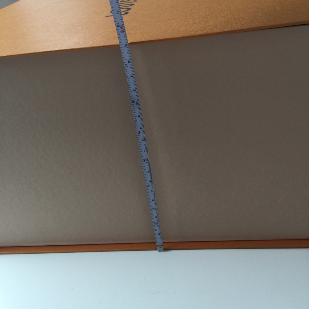 Louis Vuitton Box - Picture 3 of 3